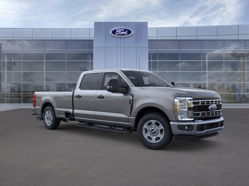 New 2026 Ford F350 XLT image 7
