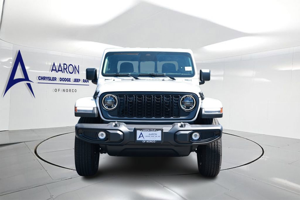 New 2026 Jeep Gladiator Sport AWD/4WD image 4