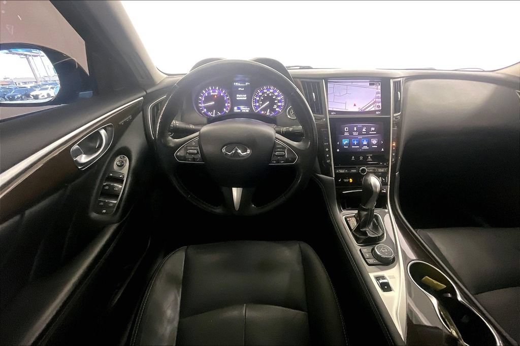 Used 2015 INFINITI Q50 Premium w/ Deluxe Touring Package AWD/4WD image 6