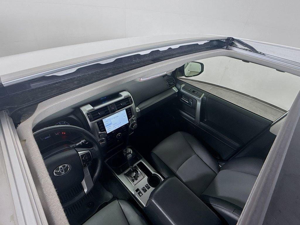 Used 2023 Toyota 4Runner SR5 Premium w/ Moonroof Package AWD/4WD image 20