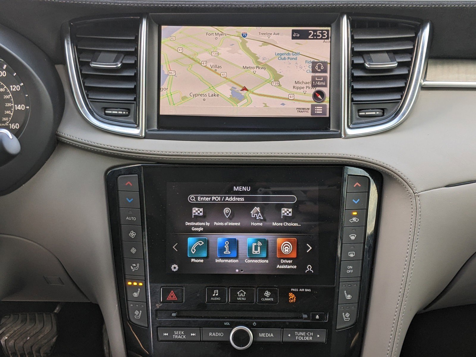 Used 2023 INFINITI QX50 Sensory image 16