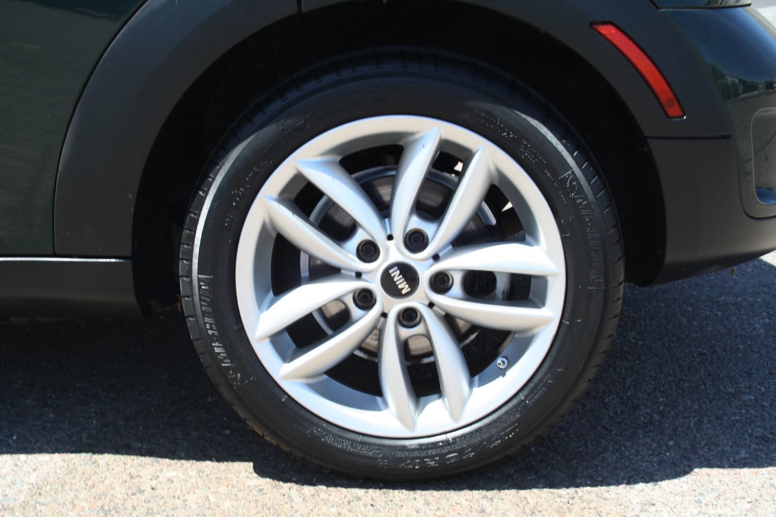 Used 2011 MINI Cooper Countryman S FWD image 9