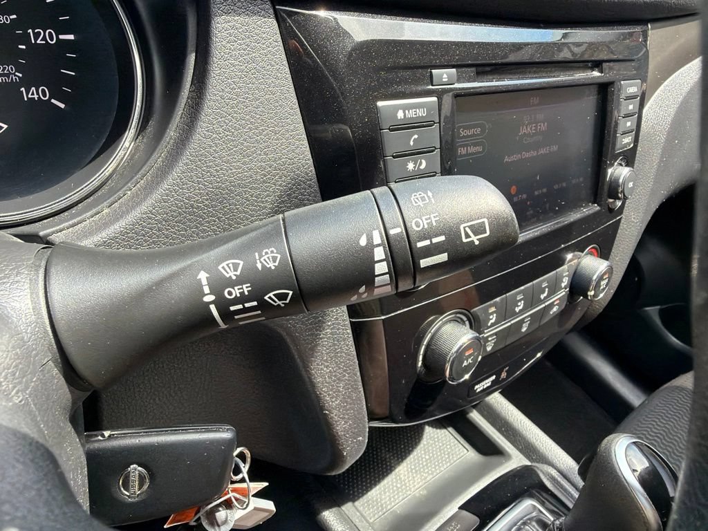 Used 2019 Nissan Rogue Sport S FWD image 28