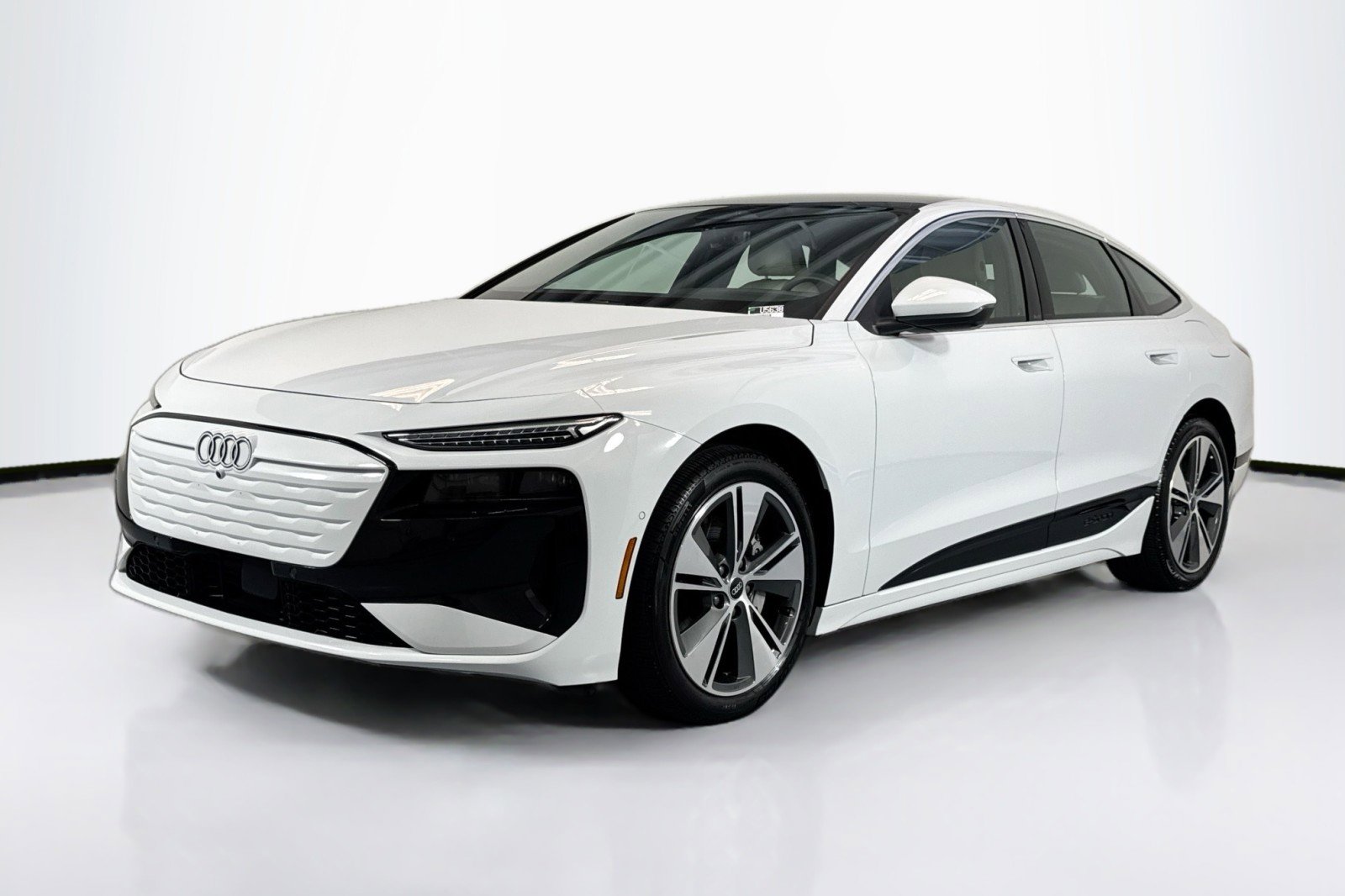 Used 2025 Audi A6 e-tron Premium Plus w/ Premium Plus RWD image 1