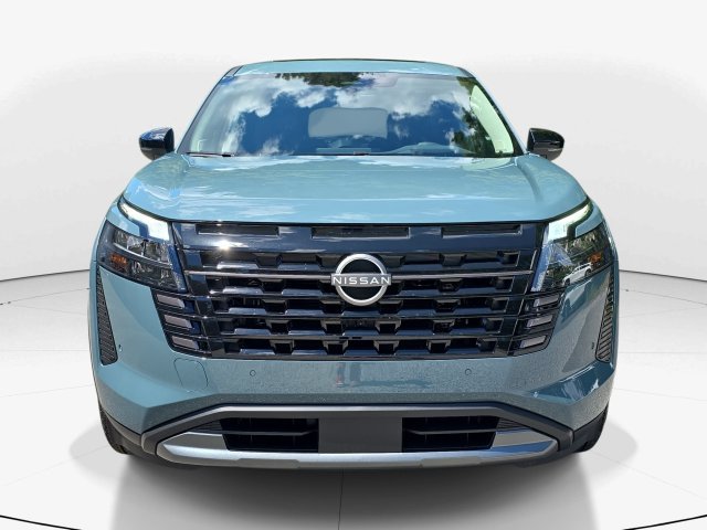 New 2026 Nissan Pathfinder Platinum FWD image 12