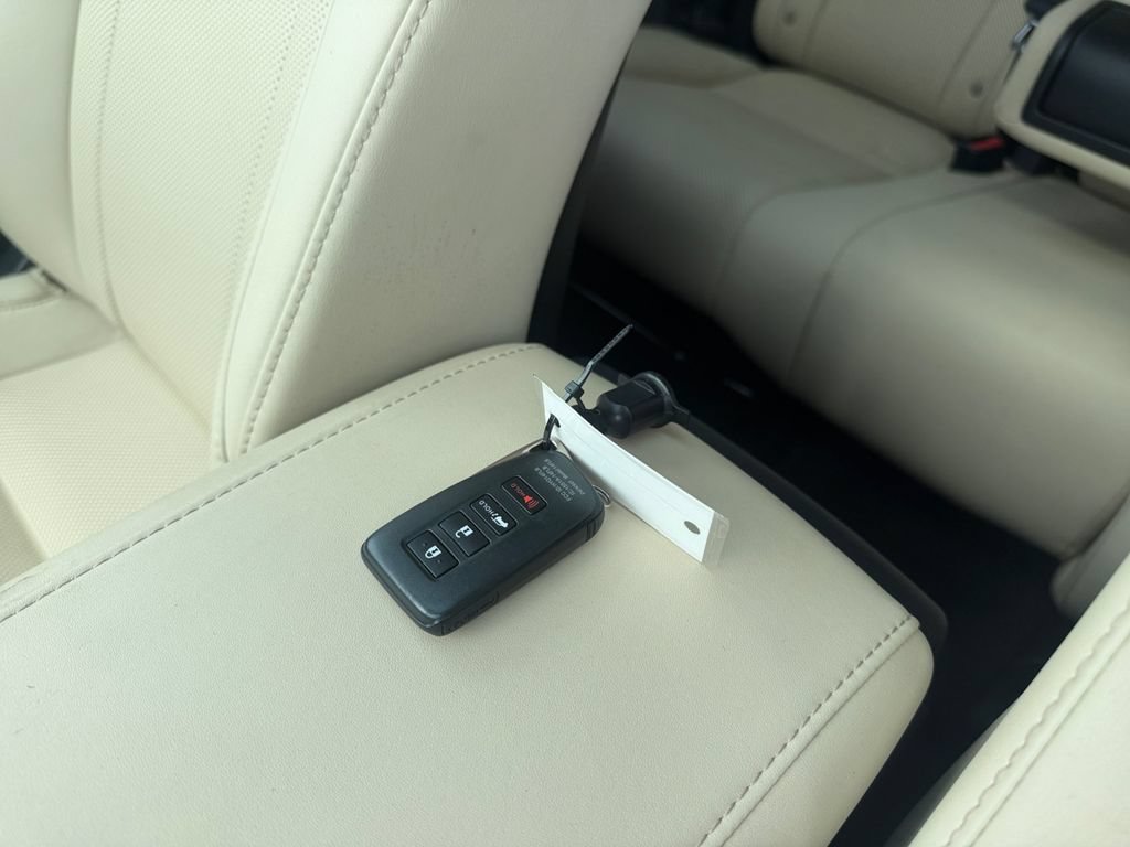 Used 2022 Lexus RX 350 FWD w/ Premium Package image 24