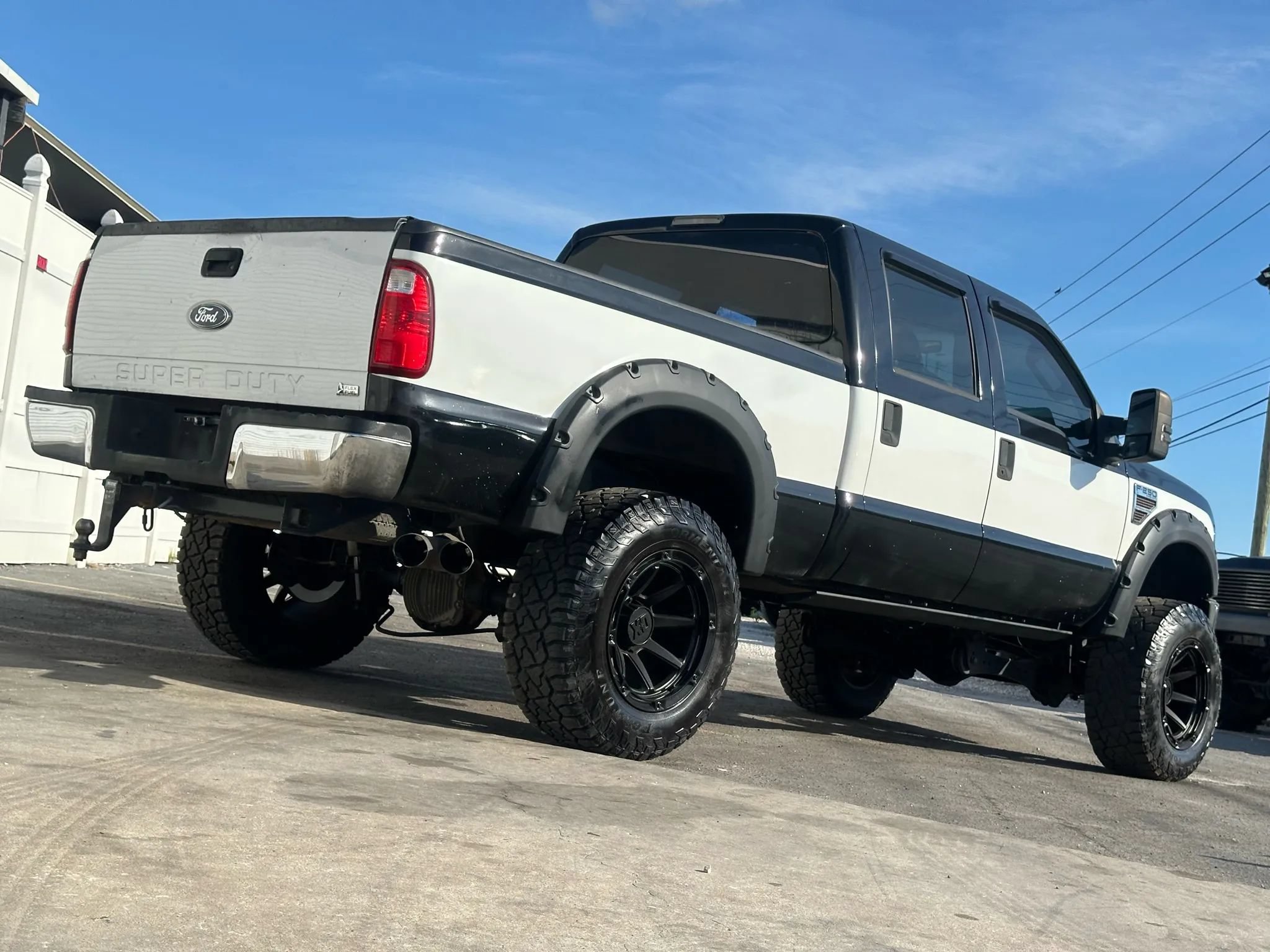 Used 2010 Ford F250 XLT AWD/4WD image 31