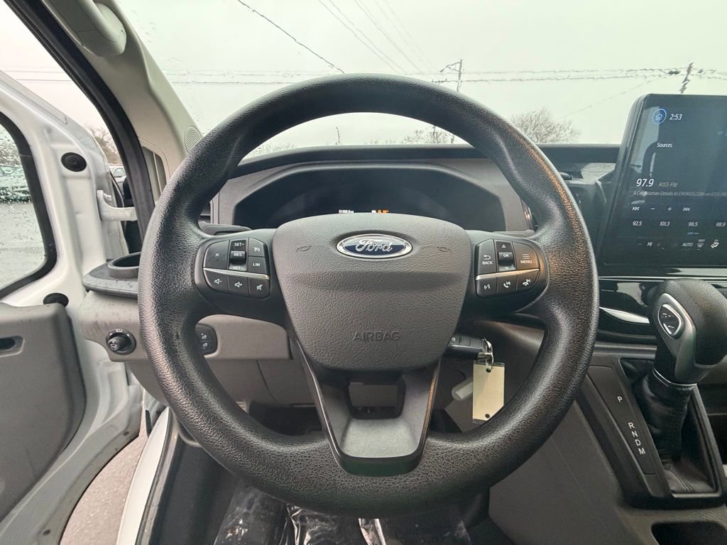Used 2023 Ford Transit 350 XLT image 17