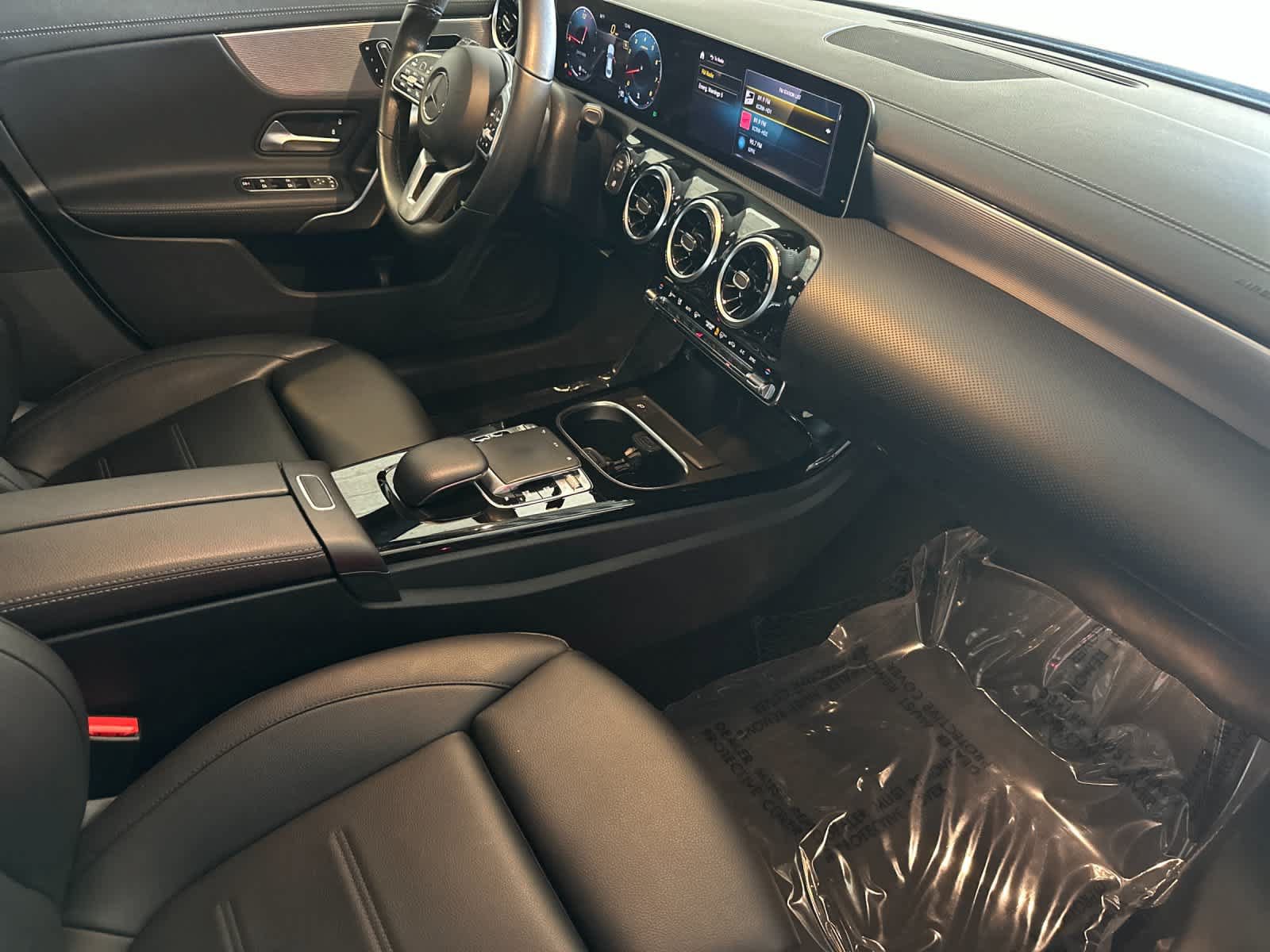 Used 2020 Mercedes-Benz CLA 250 image 15