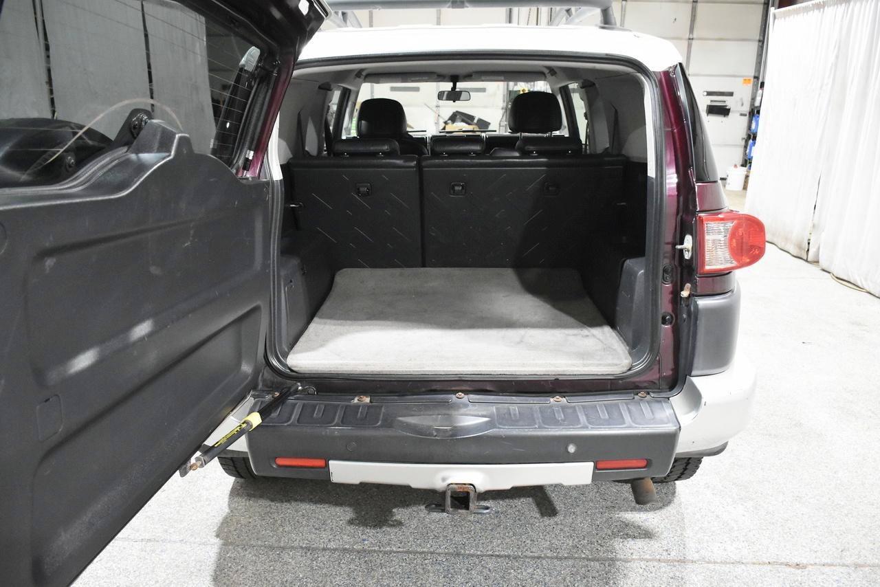 Used 2007 Toyota FJ Cruiser 2WD image 18
