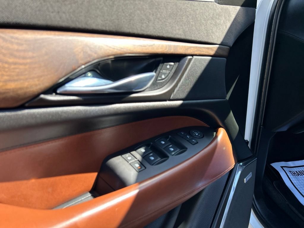 Used 2015 Cadillac Escalade ESV Premium AWD/4WD image 12