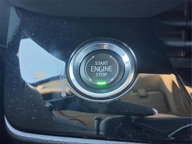 Used 2025 Buick Envision Sport Touring image 10