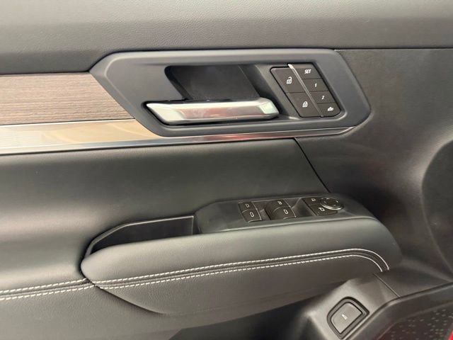 New 2026 GMC Terrain Denali w/ LPO, Floor Liner Package AWD/4WD image 14