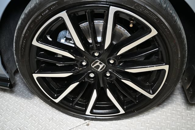Used 2025 Honda Accord Touring image 18