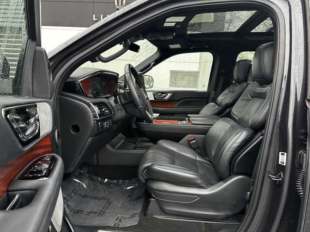 Used 2024 Lincoln Navigator Reserve image 19