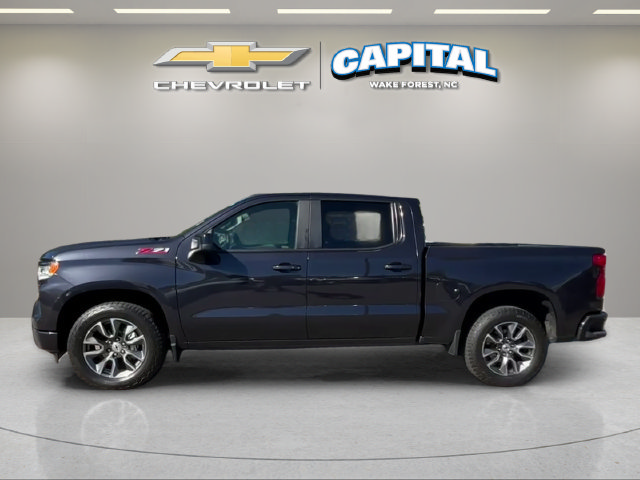 Used 2022 Chevrolet Silverado 1500 RST AWD/4WD image 2
