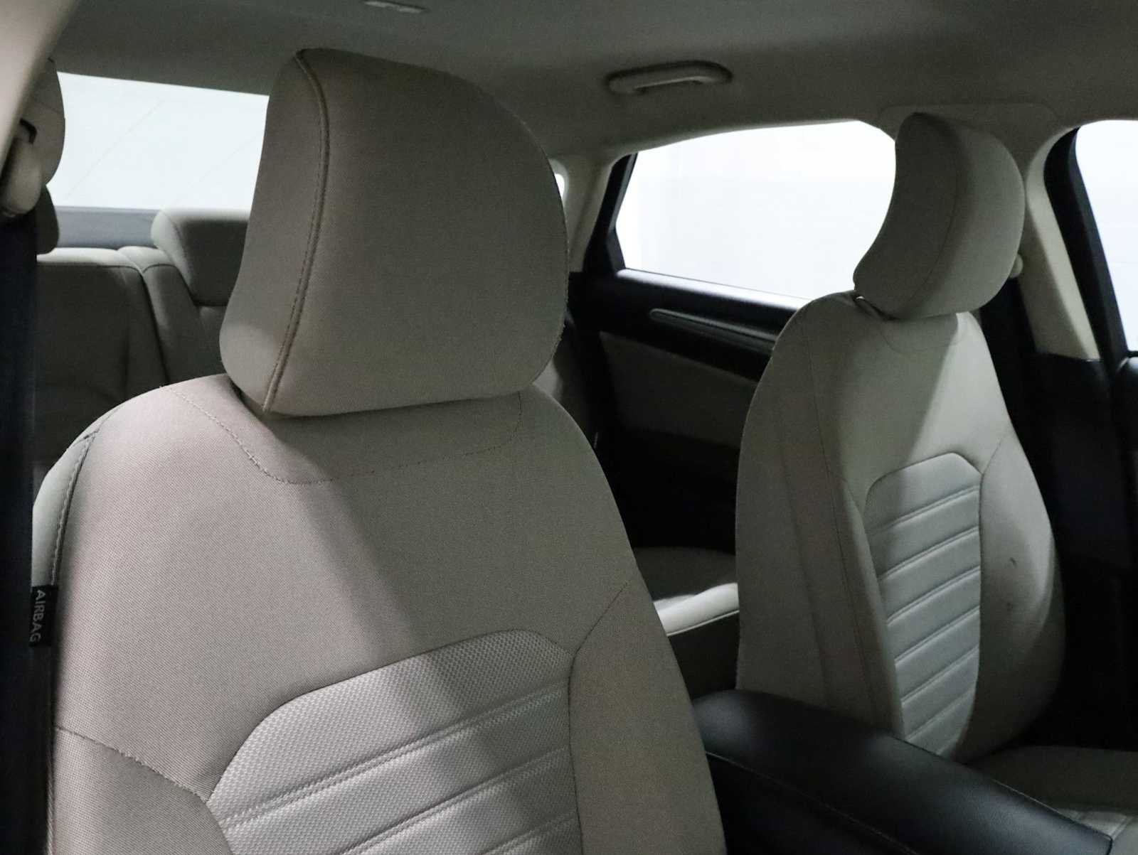 Used 2019 Ford Fusion S FWD image 20