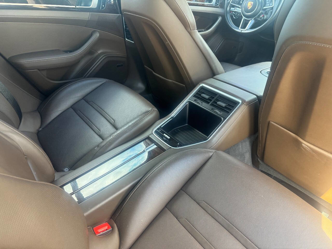 Used 2017 Porsche Panamera Turbo w/ Sport Package image 61