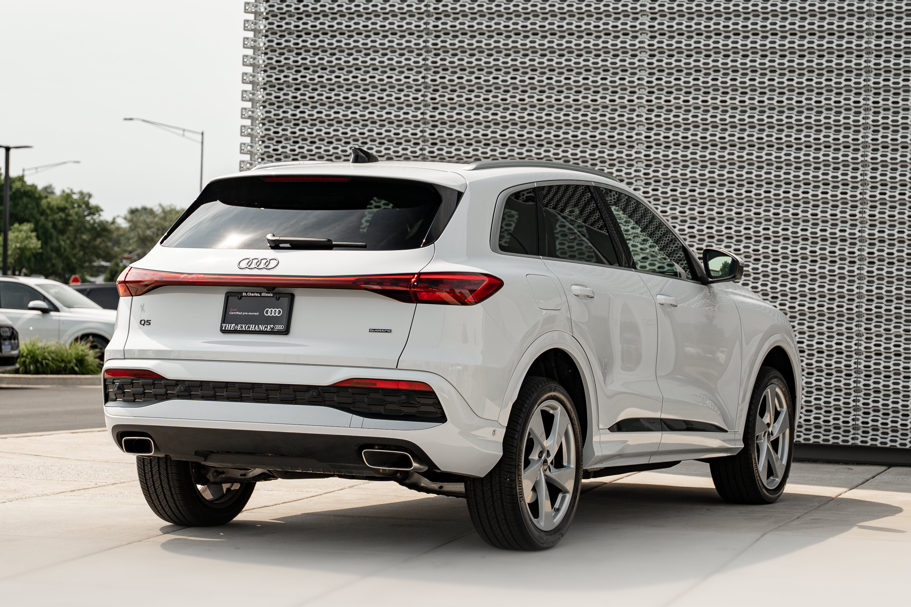 Certified 2025 Audi Q5 Premium w/ Premium Plus AWD/4WD image 4