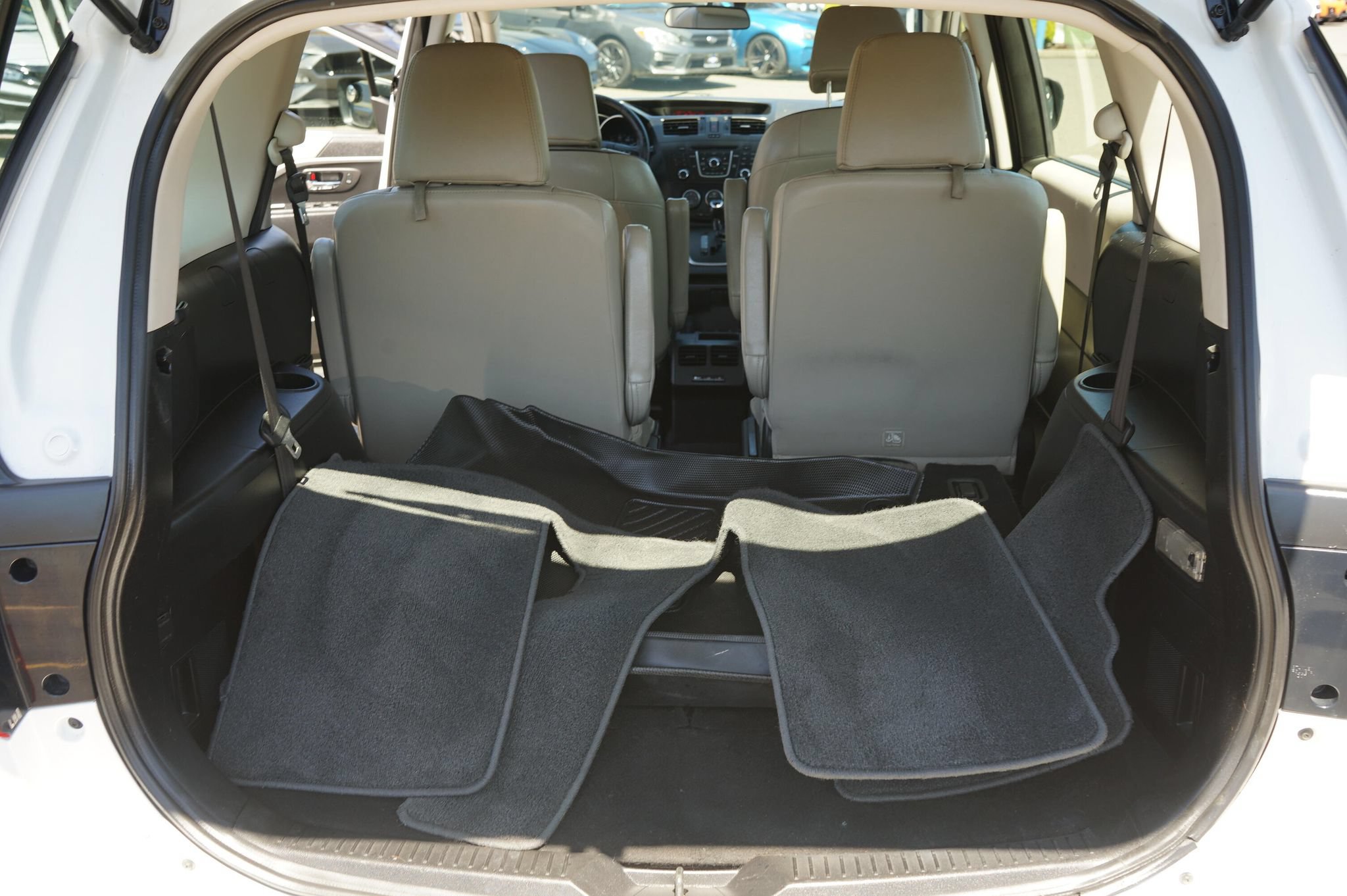 Used 2015 MAZDA MAZDA5 Grand Touring FWD image 20