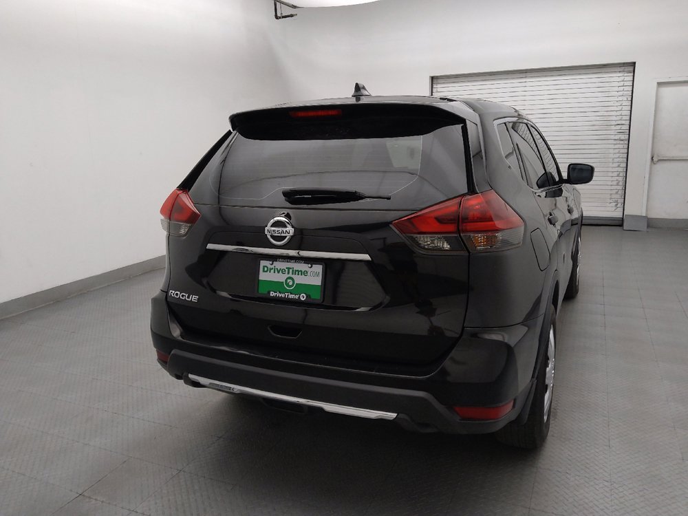 Used 2019 Nissan Rogue S FWD image 7