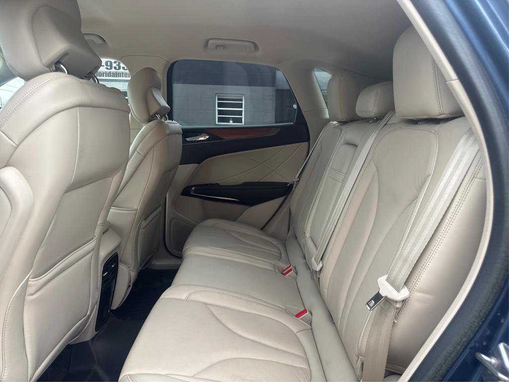 Used 2018 Lincoln MKC Select w/ Select Plus Package AWD/4WD image 10