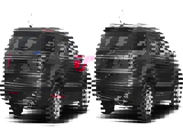 Used 2018 Ford Explorer XLT w/ Equipment Group 202A image 3