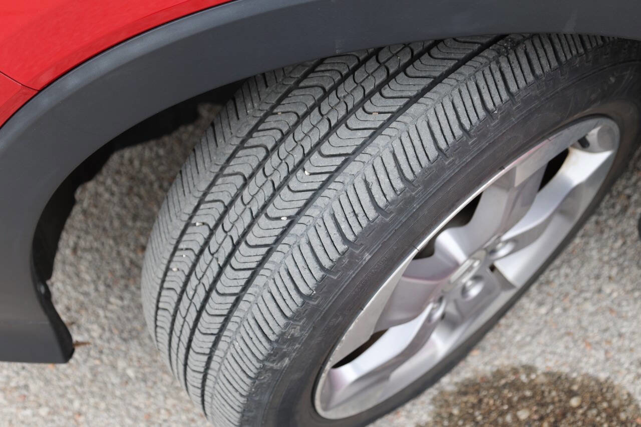 Used 2018 Honda HR-V LX image 25