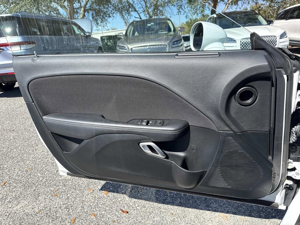 Used 2022 Dodge Challenger GT w/ Blacktop Package image 12