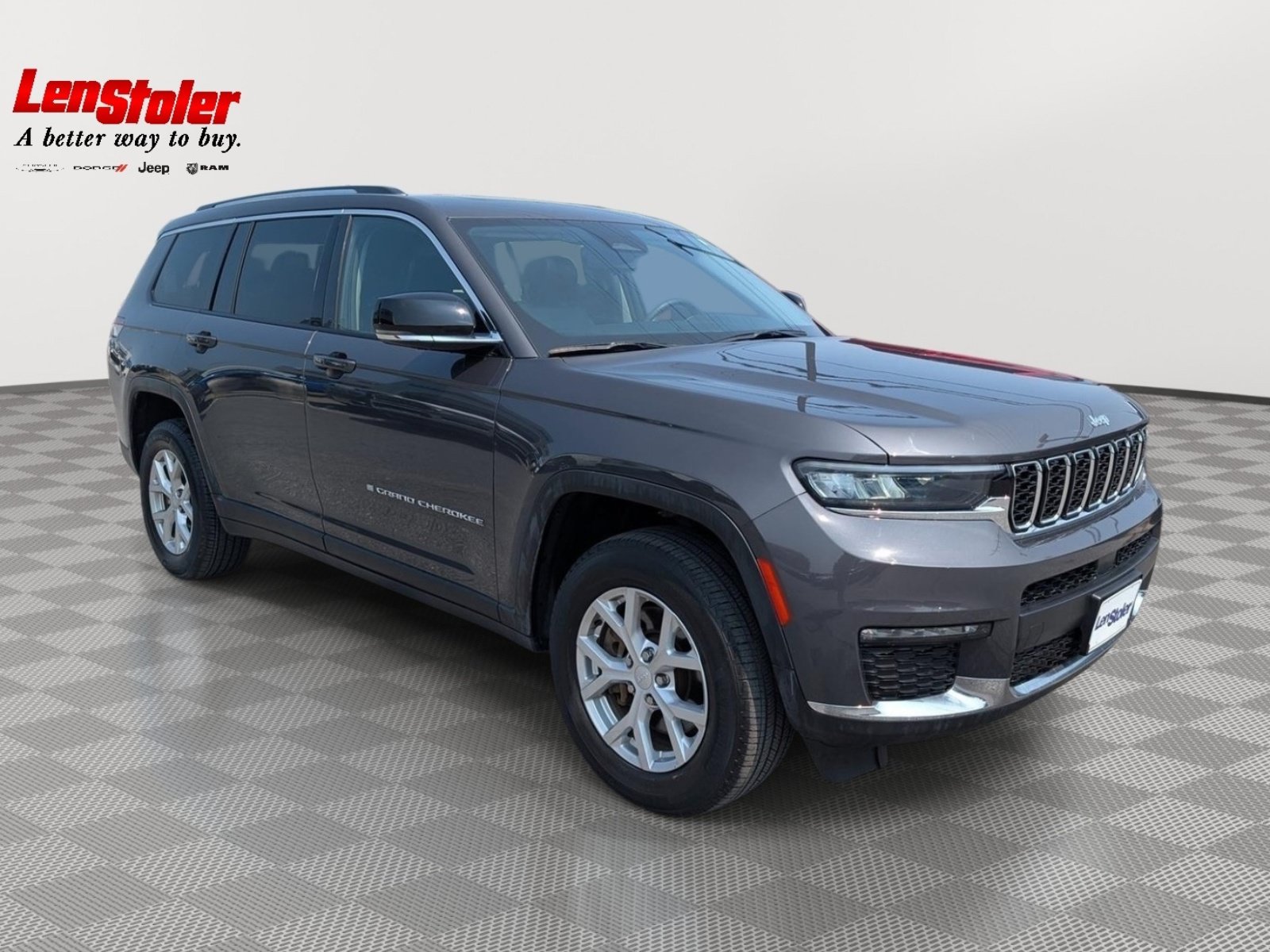 Used 2023 Jeep Grand Cherokee L Limited AWD/4WD image 7