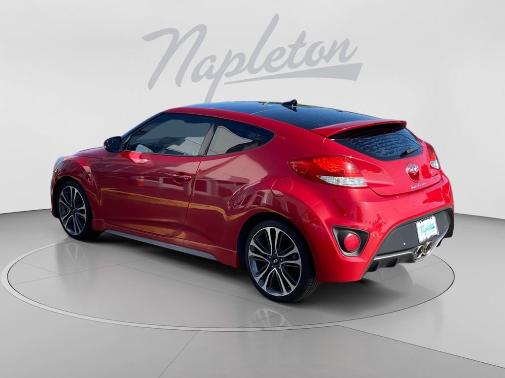 Used 2016 Hyundai Veloster Turbo w/ Option Group 04 FWD image 6