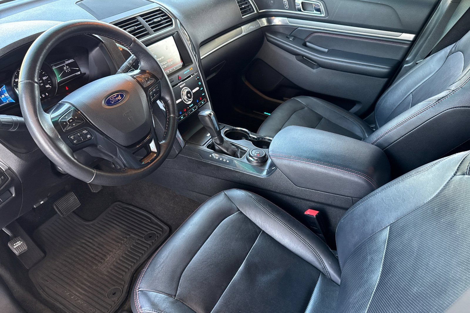 Used 2016 Ford Explorer Sport w/ Equipment Group 401A AWD/4WD image 5