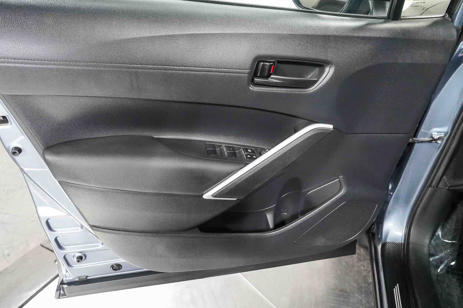 Certified 2024 Toyota Corolla Cross AWD Hybrid image 22