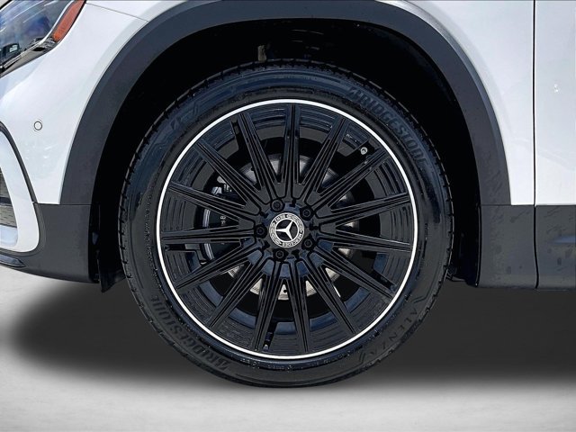 New 2026 Mercedes-Benz GLB 250 image 14