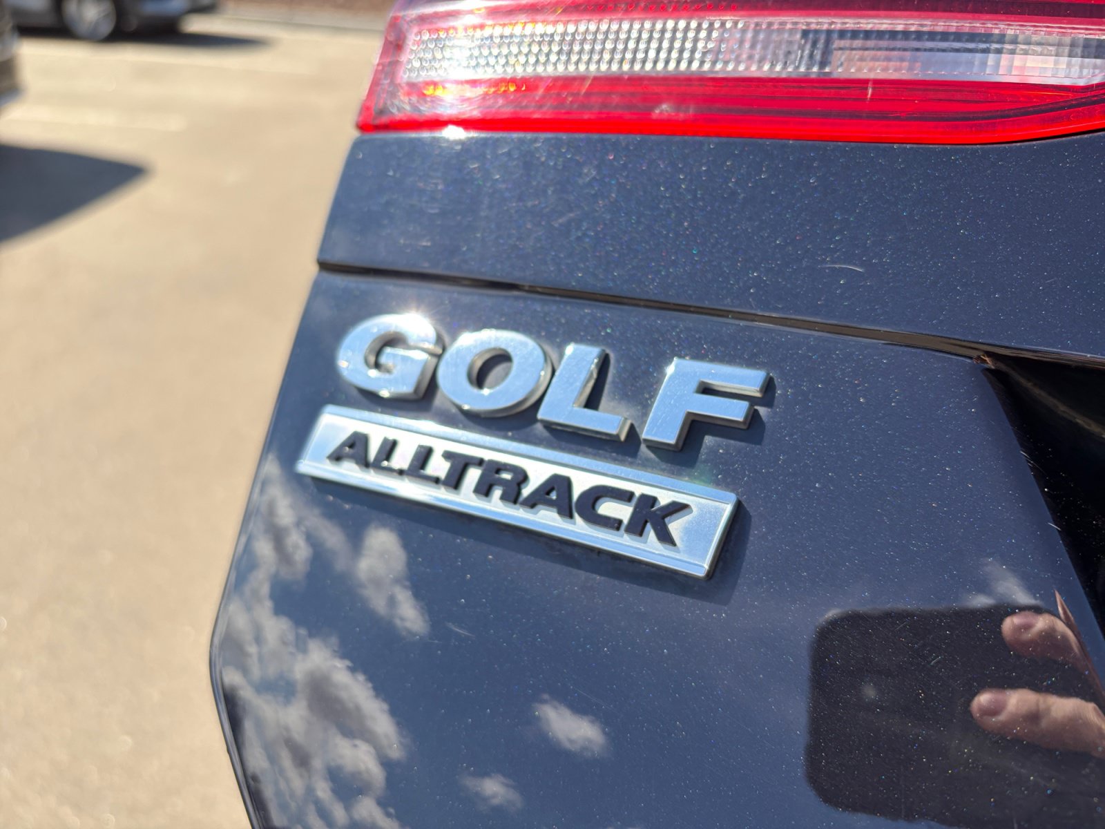Used 2017 Volkswagen Golf Alltrack S AWD/4WD image 23