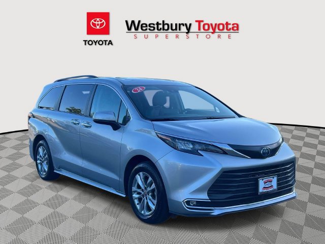 Certified 2024 Toyota Sienna XLE w/ XLE Plus Package AWD/4WD image 1