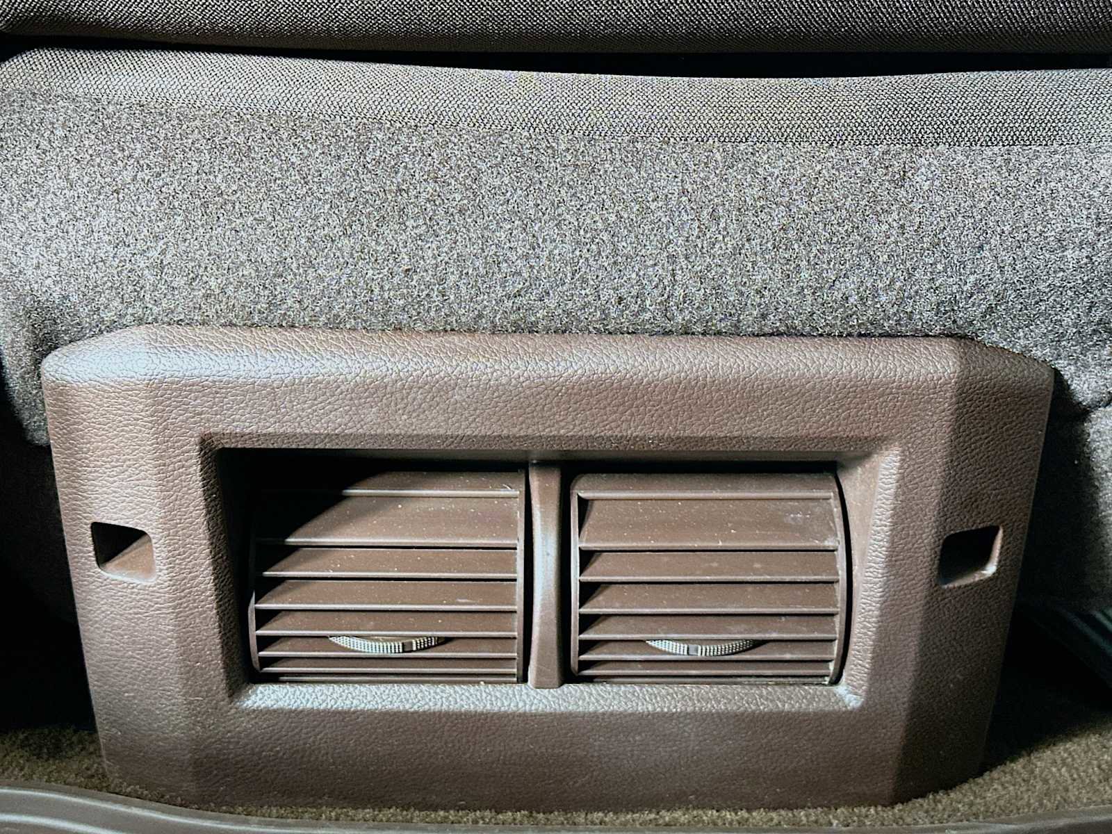 Used 2015 RAM 1500 Big Horn image 23