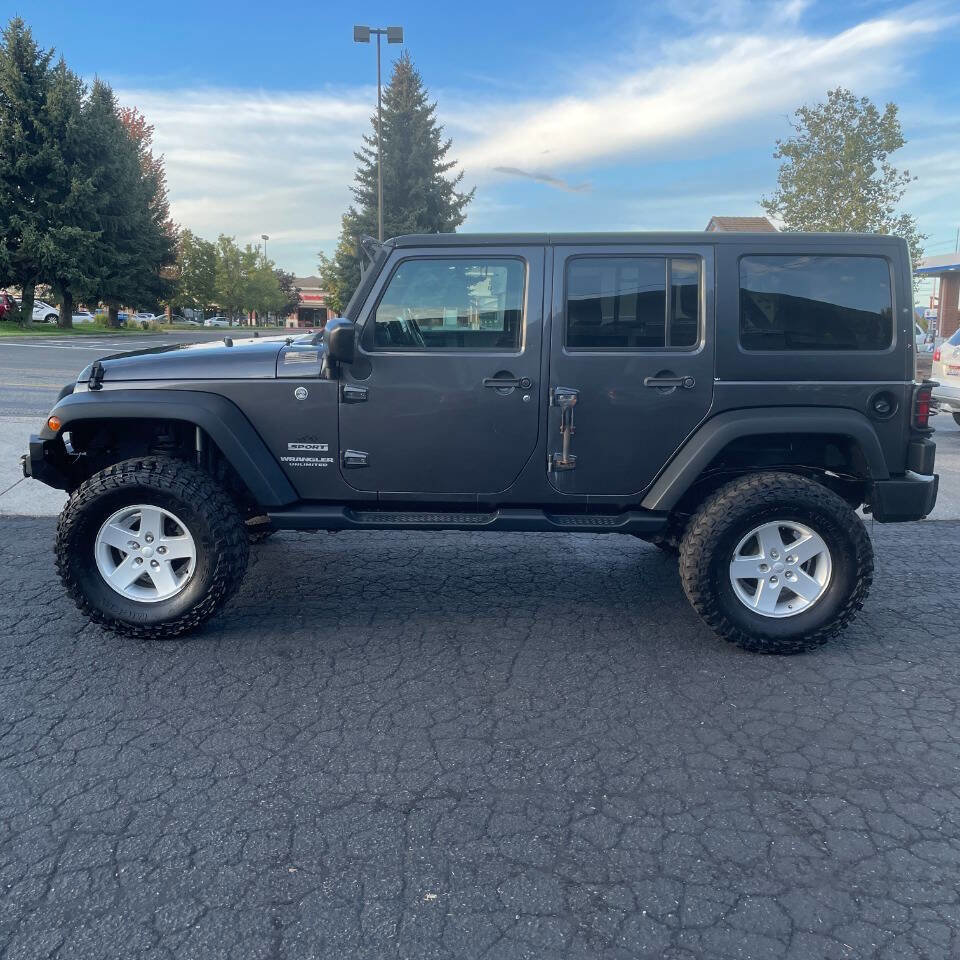 Used 2017 Jeep Wrangler Unlimited Sport w/ Quick Order Package 24S image 2