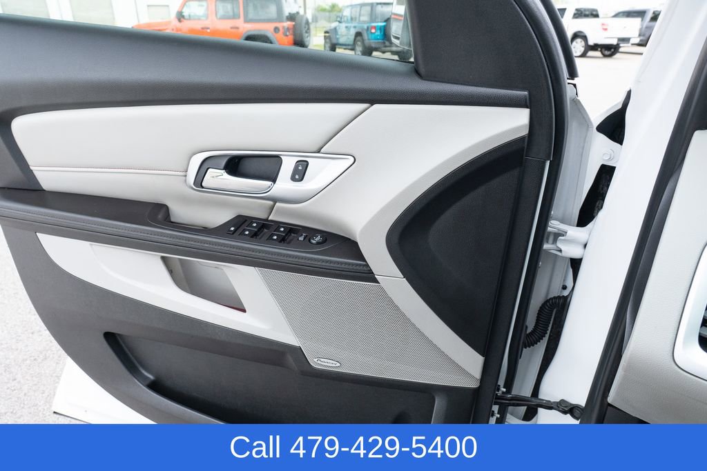 Used 2016 GMC Terrain SLT w/ Cargo Package image 27