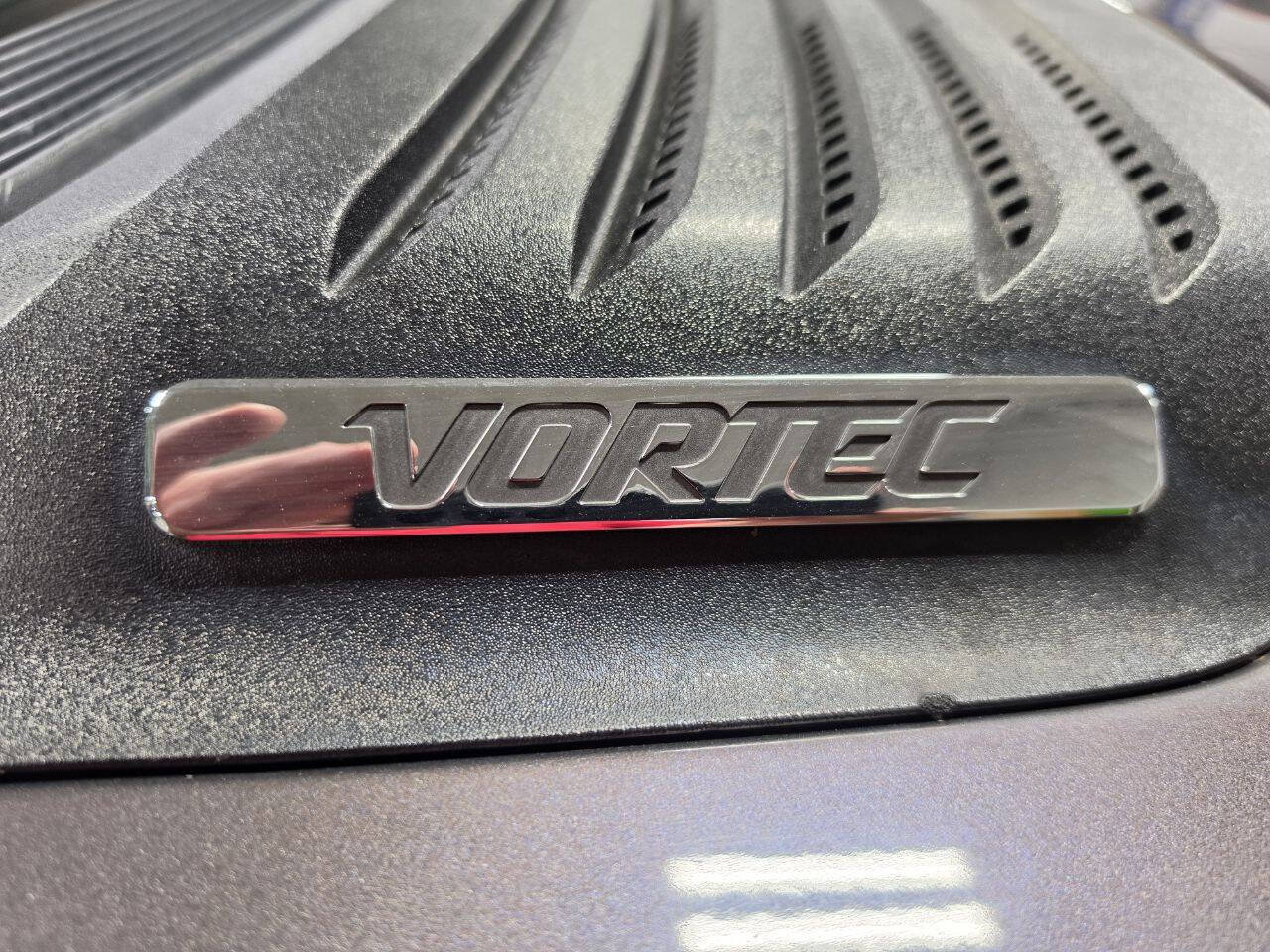 Used 2010 Chevrolet Silverado 2500 LT AWD/4WD image 11