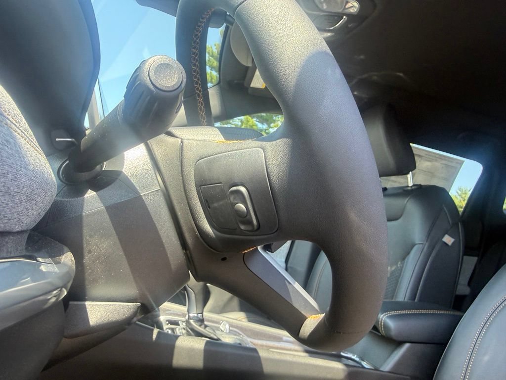 New 2026 Jeep Compass Latitude AWD/4WD image 19