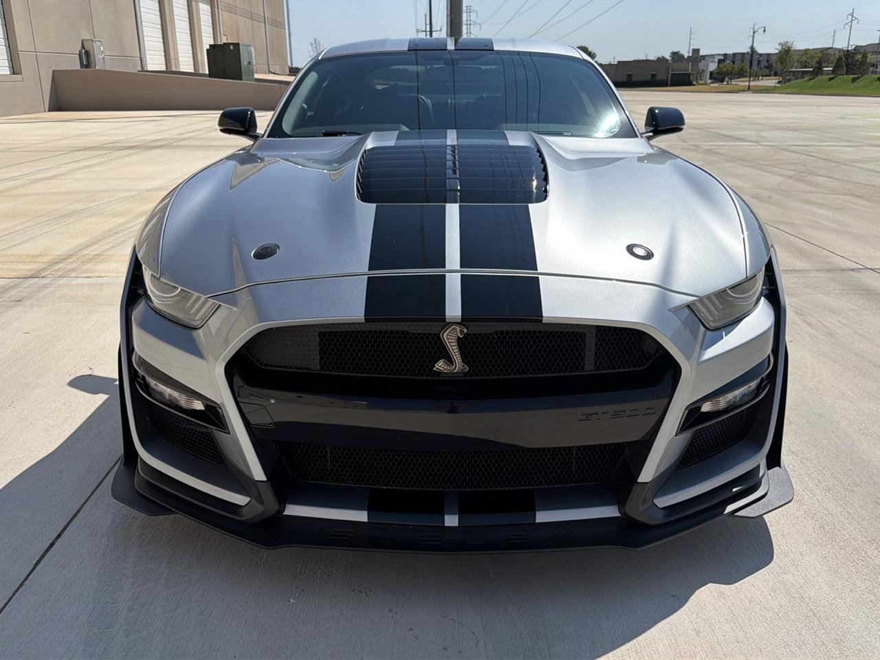Used 2021 Ford Mustang Shelby GT500 w/ Technology Package RWD image 2