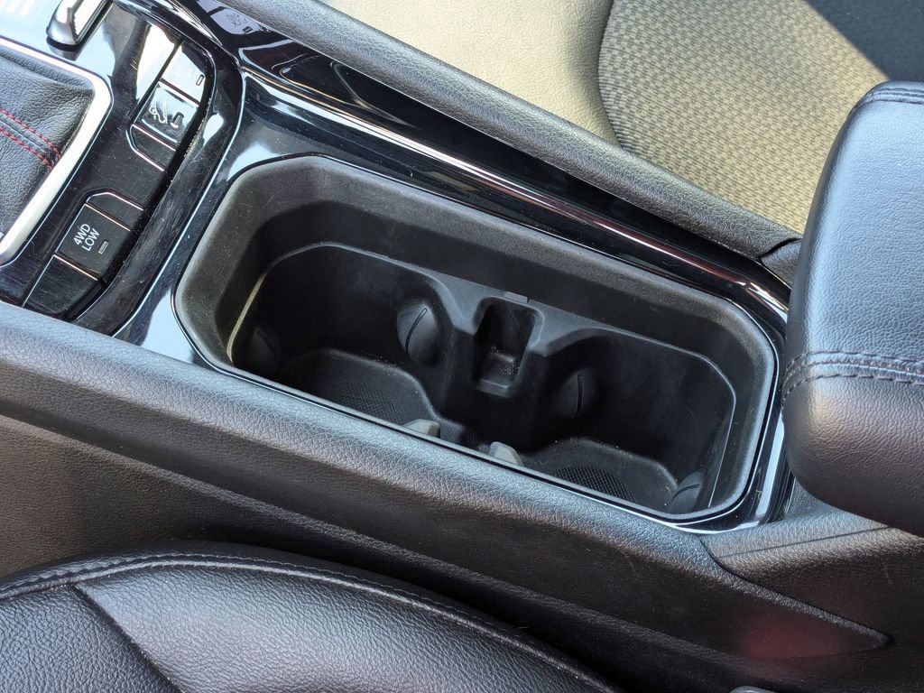 Used 2025 Jeep Compass Trailhawk AWD/4WD image 23