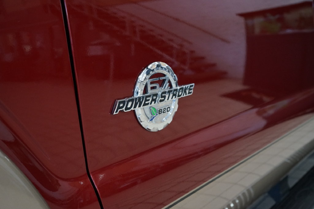 Used 2013 Ford F250 Lariat w/ Lariat Ultimate Pkg AWD/4WD image 24