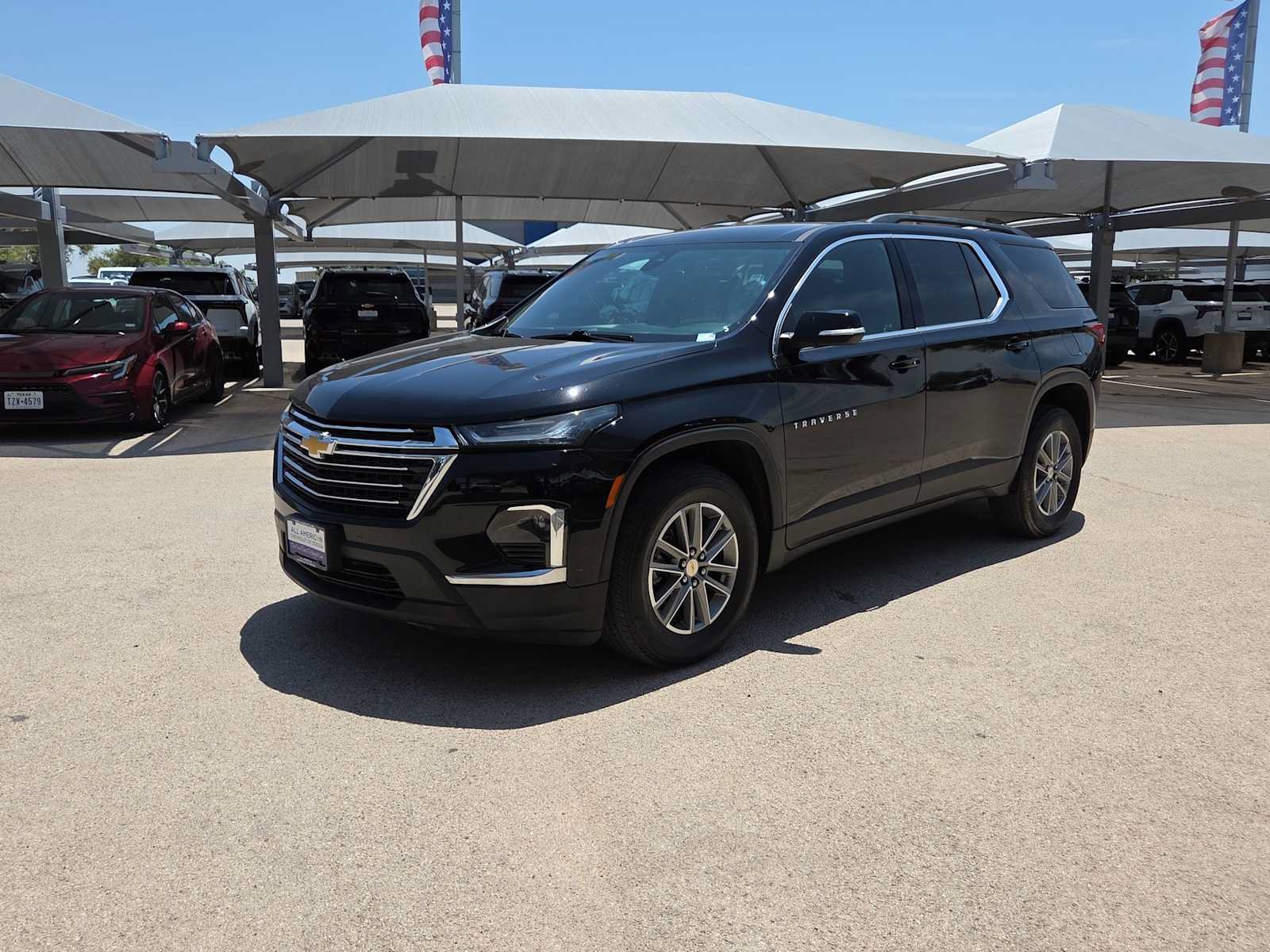 Used 2023 Chevrolet Traverse LT AWD/4WD video 4