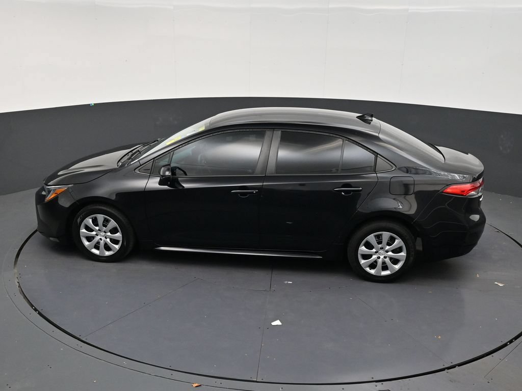 Used 2023 Toyota Corolla LE FWD image 12
