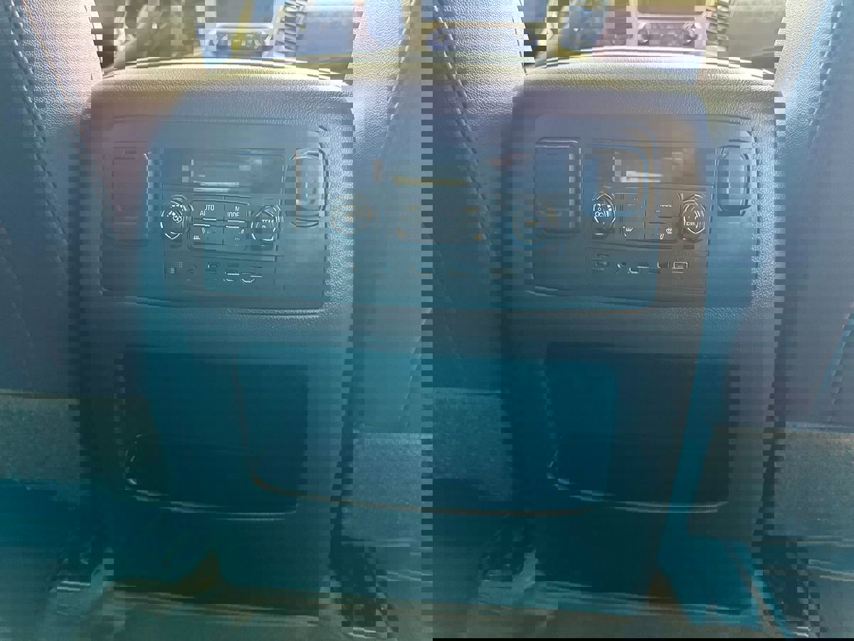 Used 2018 Chevrolet Tahoe Premier image 46