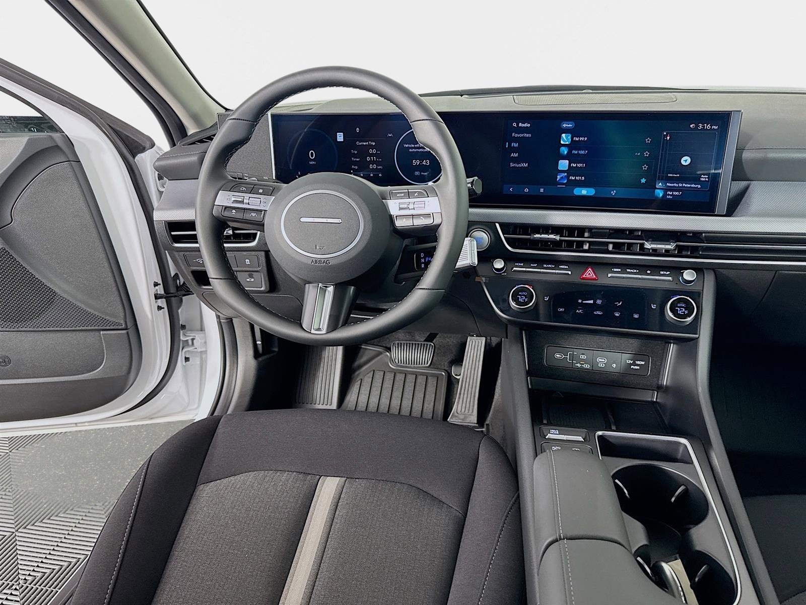New 2025 Hyundai Sonata SEL FWD image 24