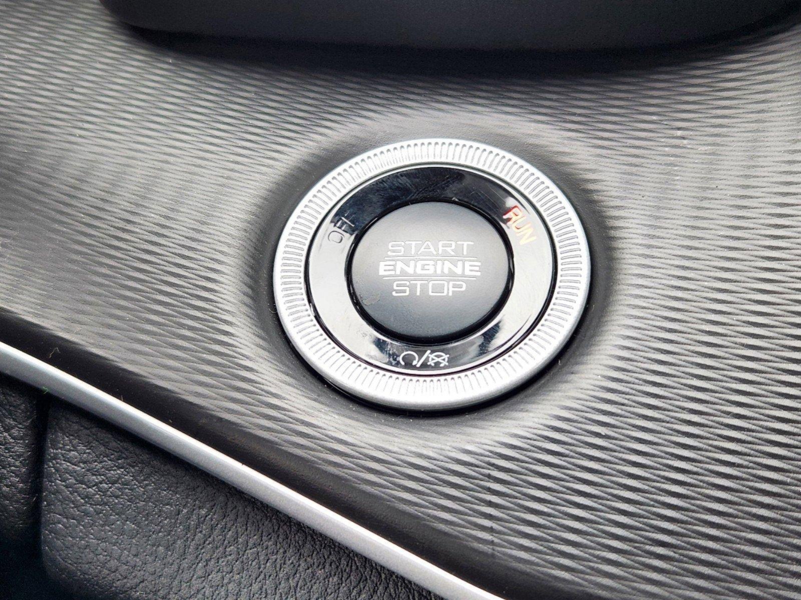 New 2025 Jeep Grand Cherokee Altitude image 27