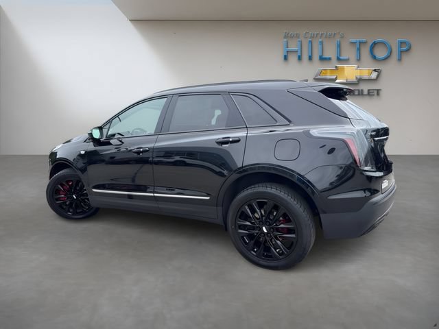 Used 2022 Cadillac XT5 Sportv w/ LPO, ONYX Package AWD/4WD image 8